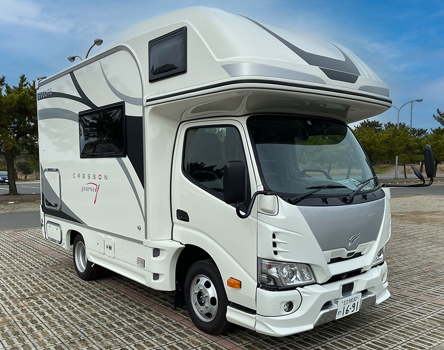 キャンピングレンタカー ジャーニーX